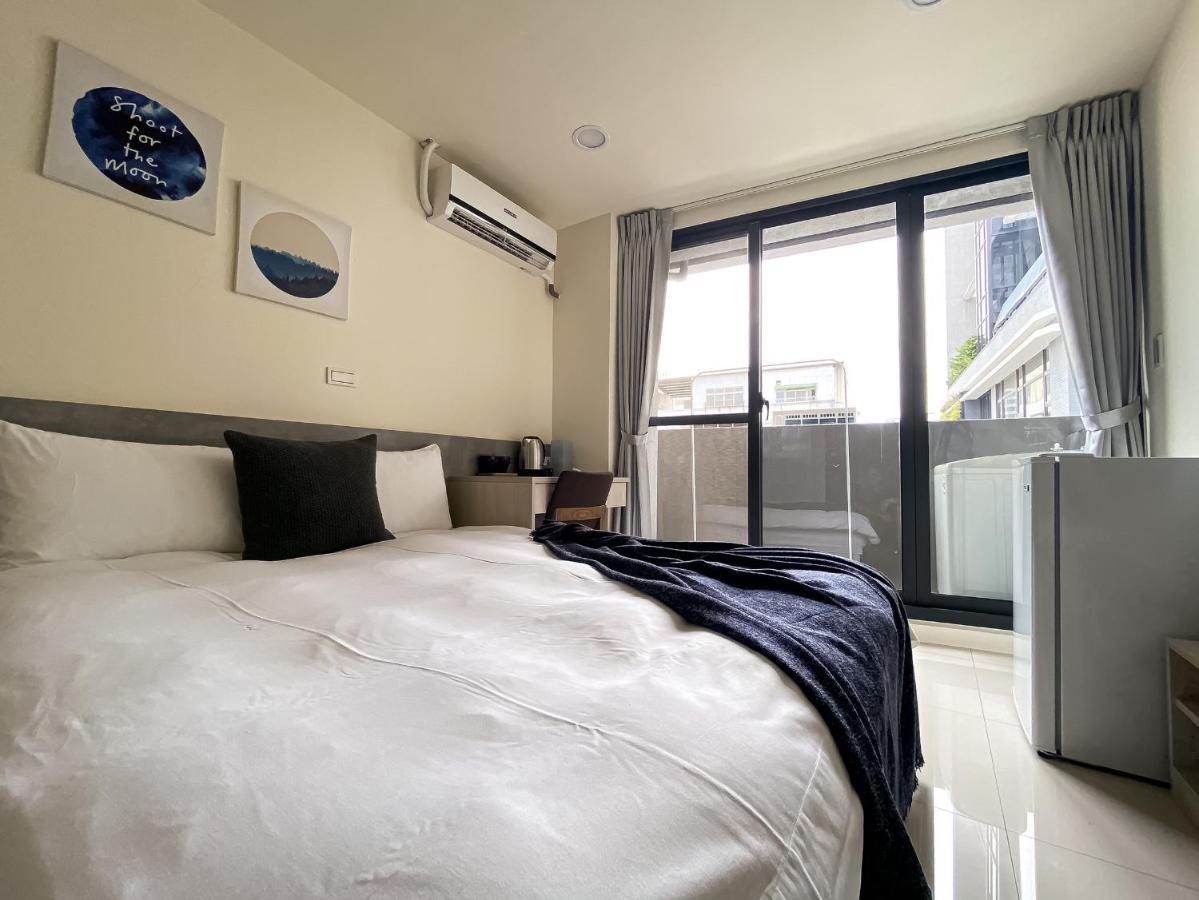 Hôtel Sleeping Quilt à Taichung Extérieur photo