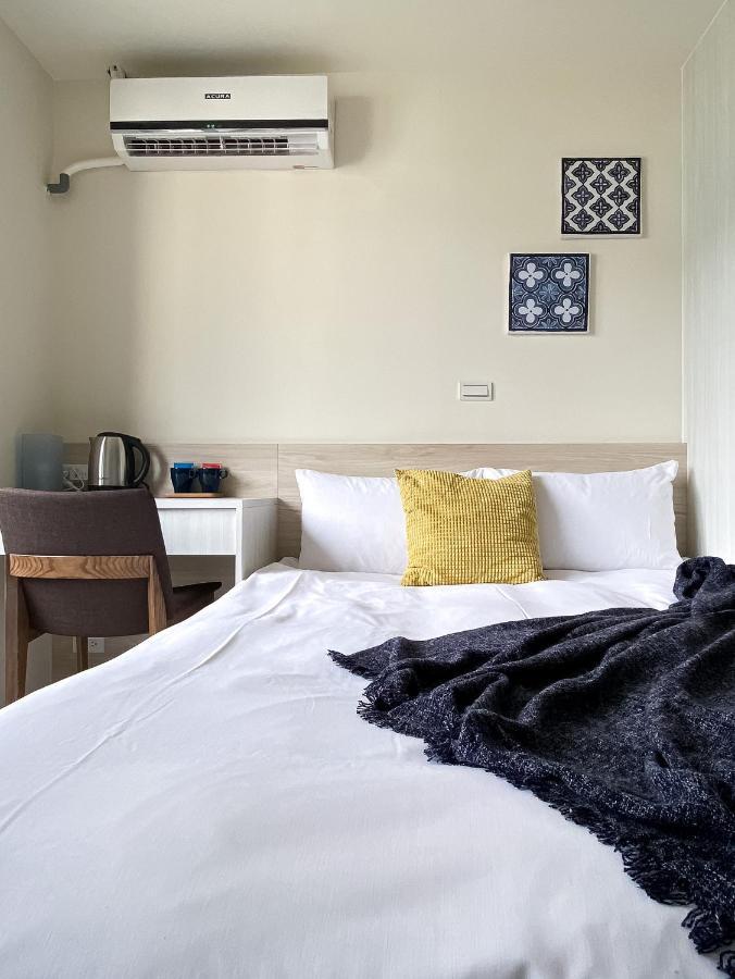 Hôtel Sleeping Quilt à Taichung Extérieur photo
