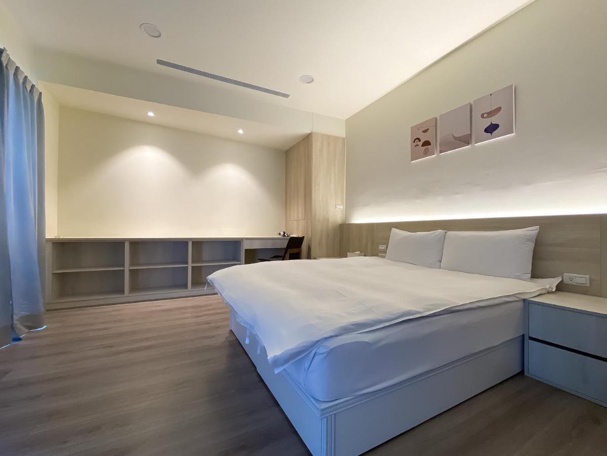 Hôtel Sleeping Quilt à Taichung Extérieur photo