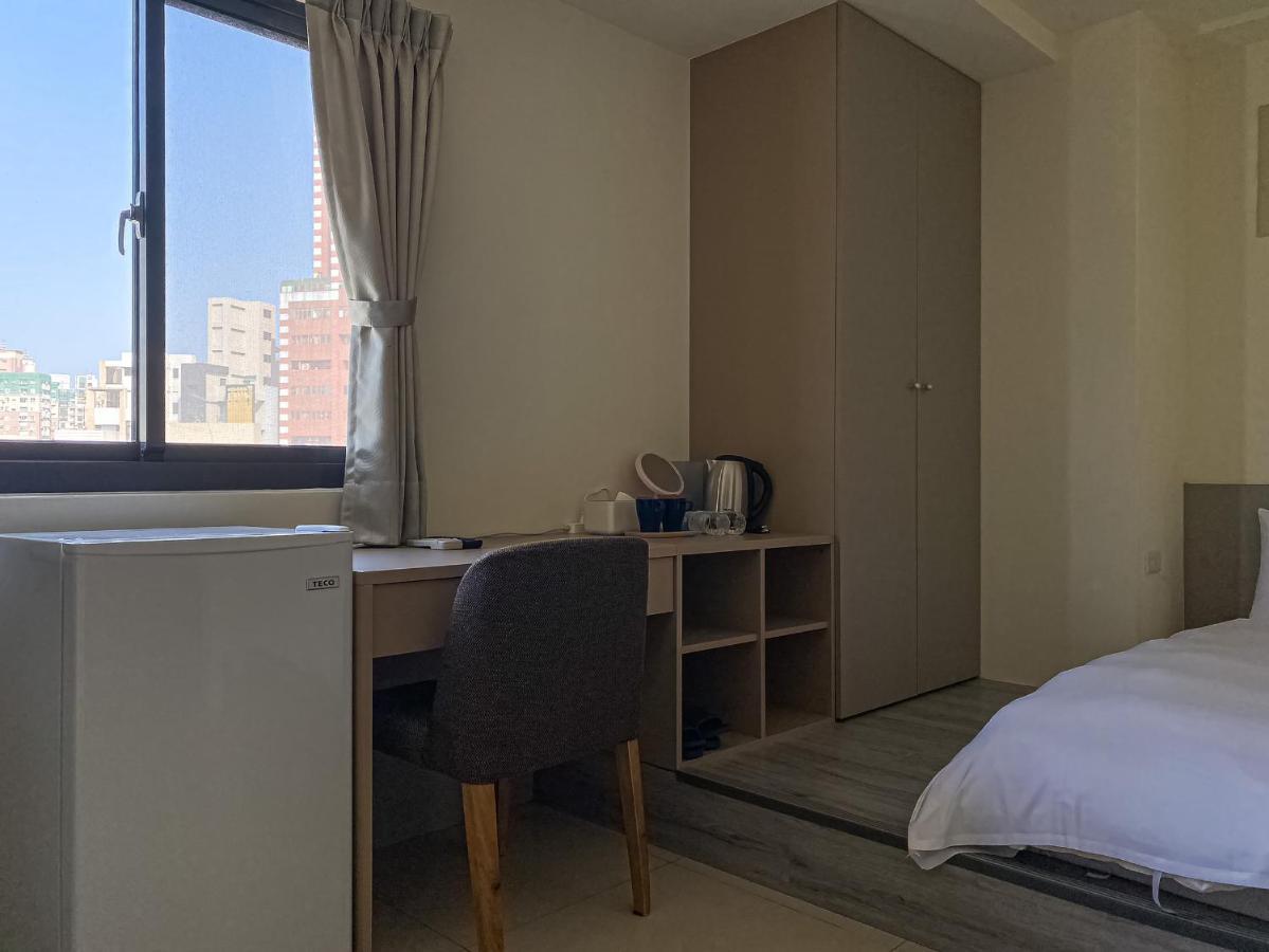 Hôtel Sleeping Quilt à Taichung Extérieur photo