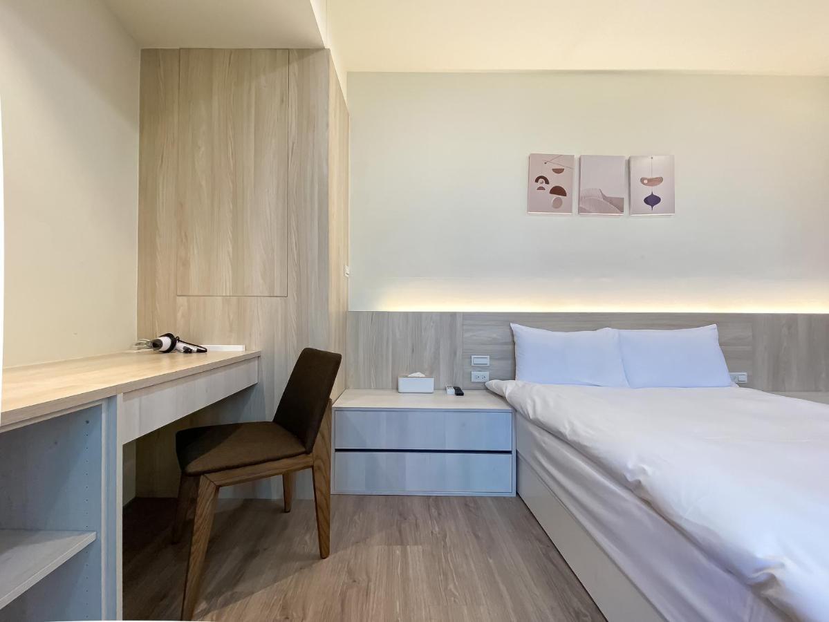Hôtel Sleeping Quilt à Taichung Extérieur photo